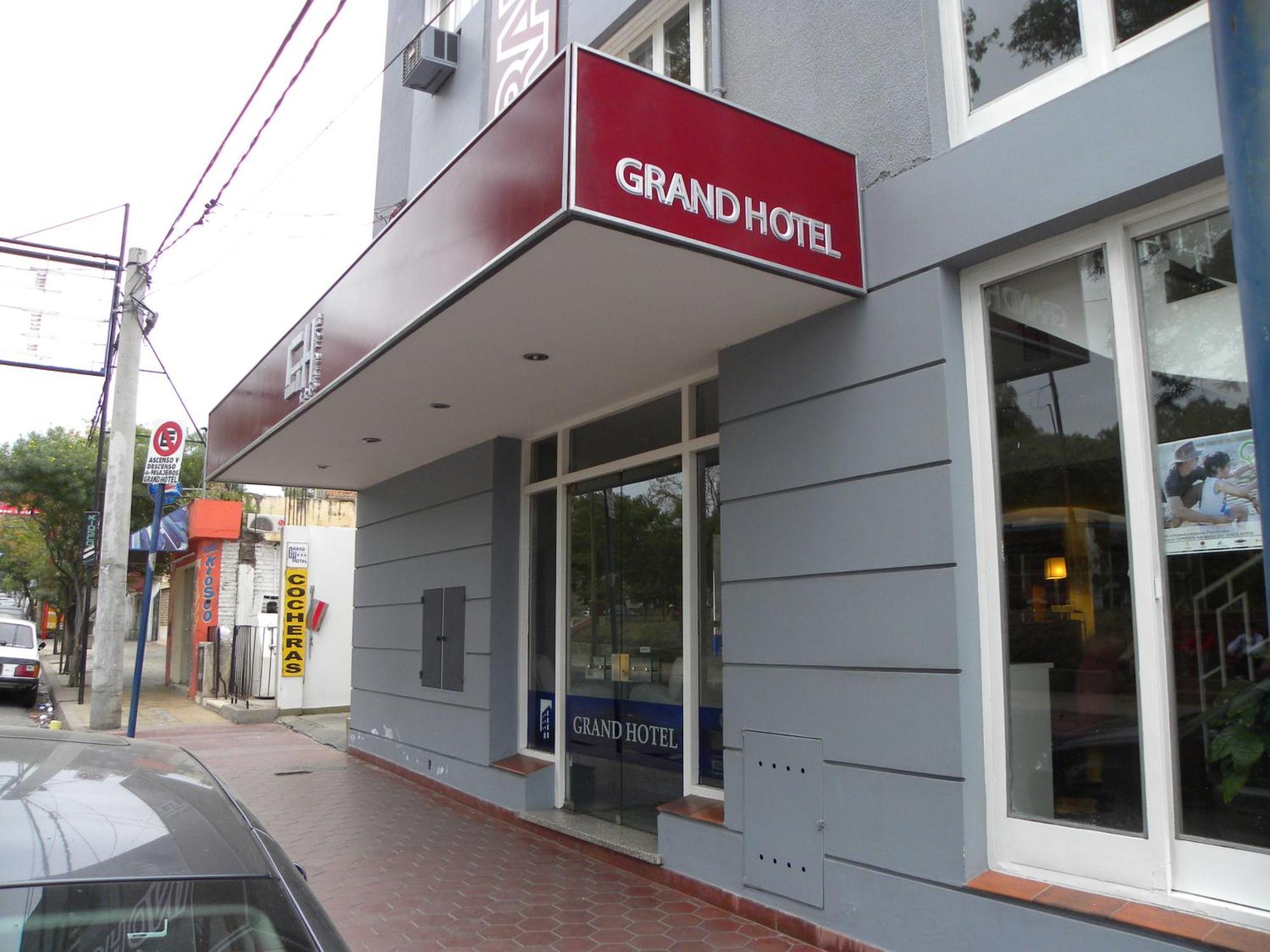 Grand Hotel Сан-Фернандо-дель-Валье-де-Катамарка Экстерьер фото